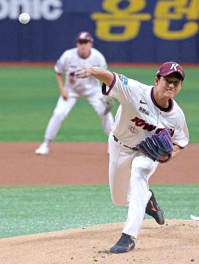 26일 고척 삼성전에서 데뷔전을 치른 키움 박준현. 키움 히어로즈 제공