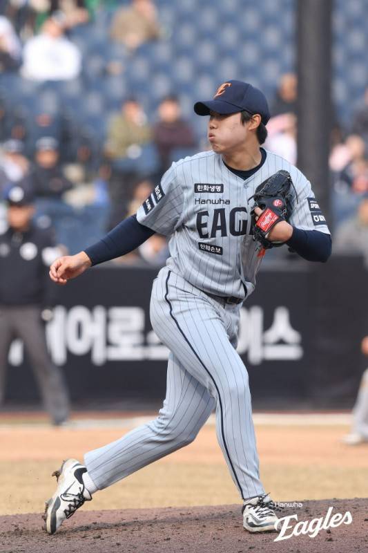 ▲ 한화 불펜의 궁극적인 정상화는 원종혁을 비롯한 젊은 선수들의 성장이 뒷받침될 때 가능하다 ⓒ한화이글스