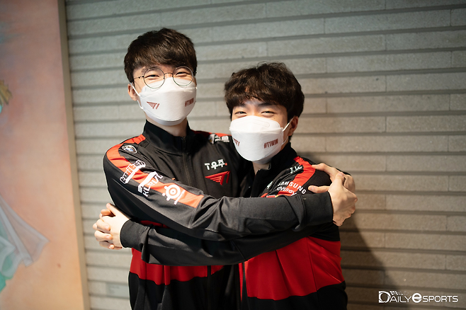 T1 '케리아' 류민석과 '페이커' 이상혁이 9년 동행을 이어간다.