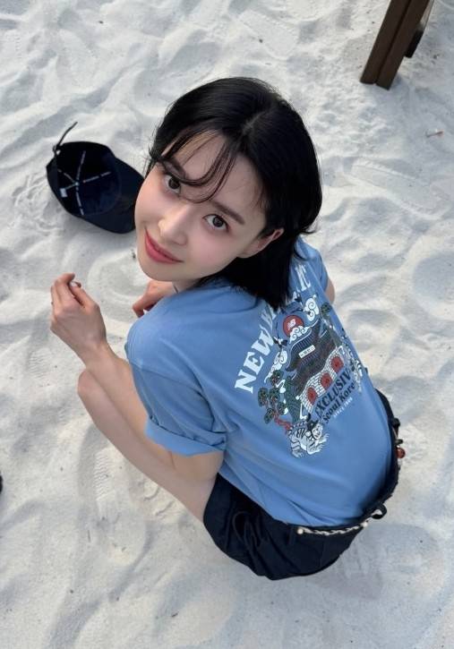 사진|권나라SNS