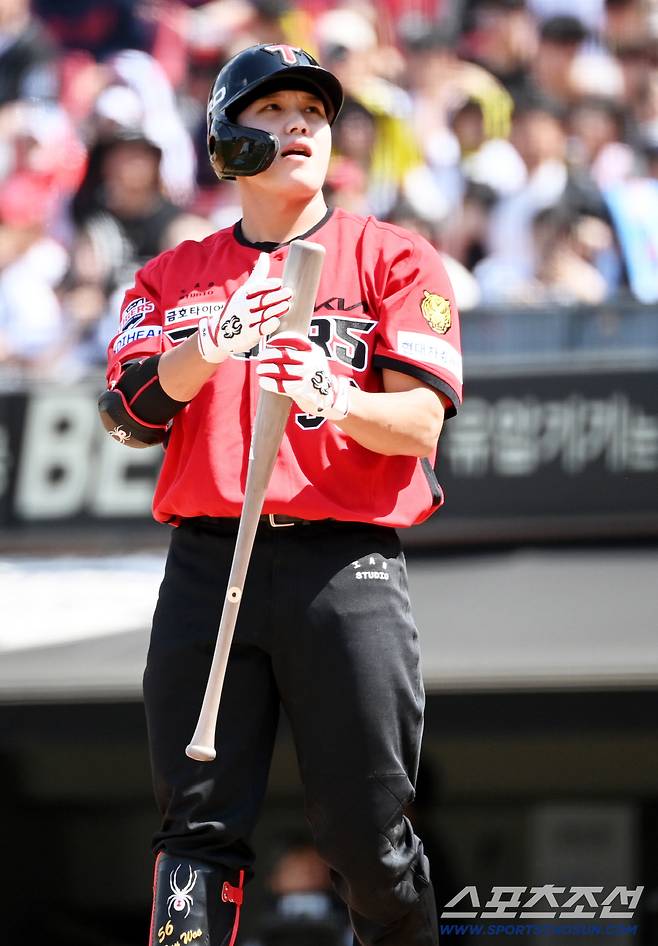 26일 광주KIA챔피언스필드에서 열린 롯데와 KIA의 경기. 타격을 하는 KIA 오선우. 광주=허상욱 기자wook@sportschosun.com/2026.04.26/