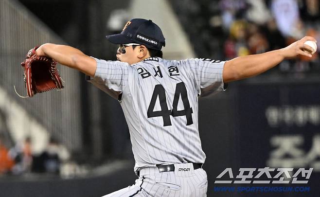 21일 잠실구장에서 열린 LG와 한화의 경기. 한화 김서현이 역투하고 있다. 잠실=박재만 기자 pjm@sportschosun.com/2026.04.21/