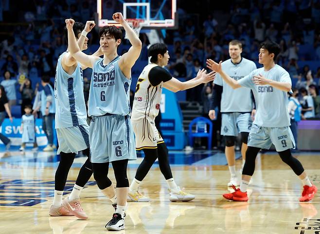 LG를 꺾는 파란을 일으킨 소노. 뉴스1