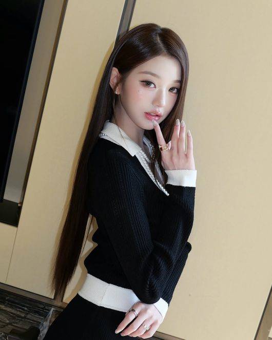 장원영 SNS