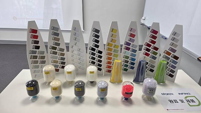 공장에서 생산되는 차세대 소재들. 반진욱 기자