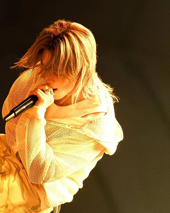 "이게 바로 화보!" 방탄소년단 지민, 무대 위 '초신성'