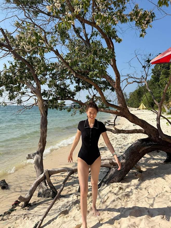 설현