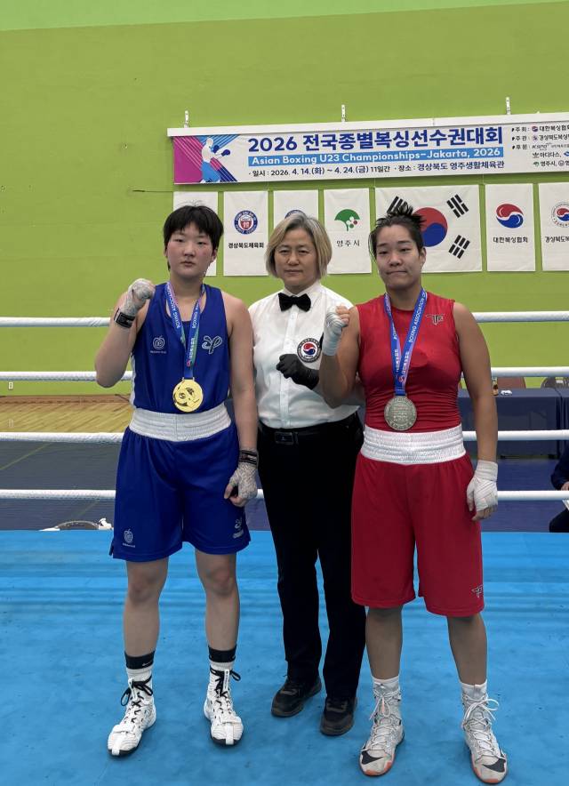 오른쪽 –75kg급 은메달 획득한 권희진 선수. 대전시체육회 제공