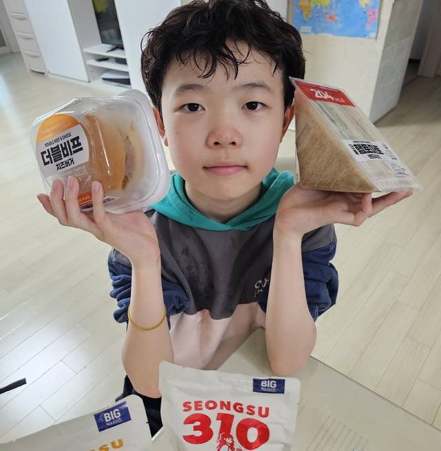 이마트24가 전면 리뉴얼한 샌드위치가 소비자들의 긍정적인 반응을 얻으며 매출 상승 효과까지 이어지고 있다.(김동욱 기자)