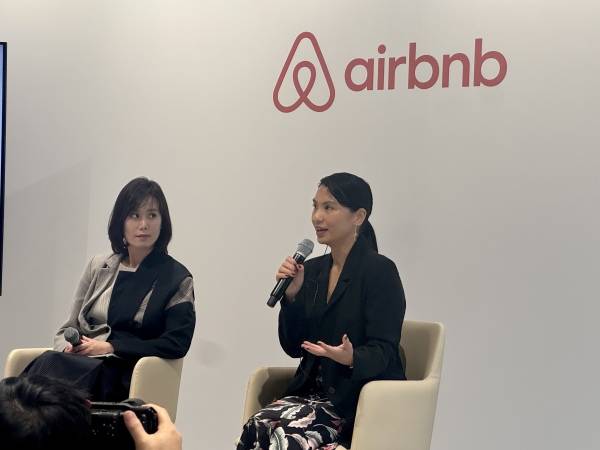 샤론 챈 에어비앤비 아태지역 커뮤니케이션 총괄이 28일 서울 성동구 성수동에서 'K-컬처, 여행의 시작이 되다' 미디어 간담회에서 한국 관광에 대해 설명하고 있다./사진=김견희 기자