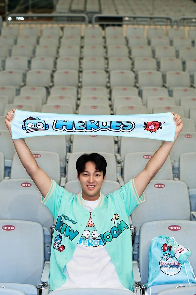 키움이 산리오 인기 캐릭터 ‘한교동’과 협업 상품을 출시한다. 사진 | 키움 히어로즈