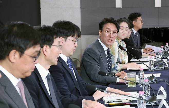 ▲ 김민석 국무총리가 28일 오후 서울 마포구 중소기업DMC타워에서 열린 제18차 청년정책조정위원회 겸 제2차 청년정책 관계장관회의에서 발언하고 있다. 연합뉴스