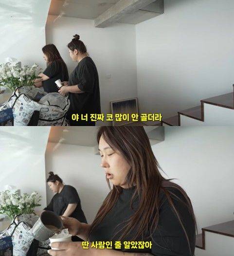 [서울=뉴시스]영상 속에서 풍자가 코골이가 줄었다는 말에 놀란 표정을 짓고 있다. (사진=유튜브 채널 '풍자테레비' 캡처)