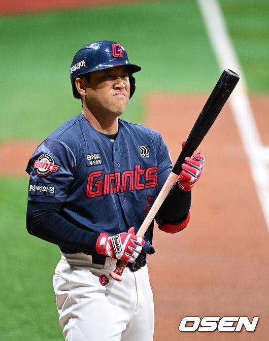 [OSEN=지형준 기자] 롯데 전준우. 2026.04.10 /jpnews@osen.co.kr