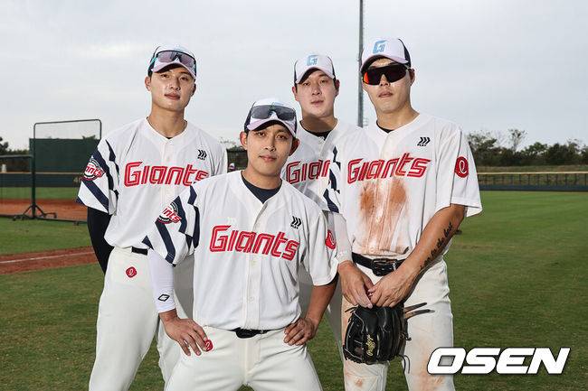 [OSEN=타이난(대만), 이석우 기자] 롯데 자이언츠 윤동희, 나승엽, 고승민, 황성빈 2026.02.01 / 사진=롯데 자이언츠