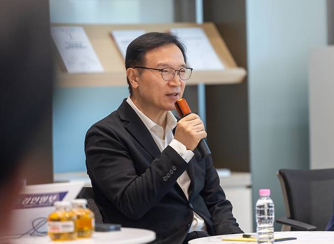 임태희 경기교육감이 27일 도교육청 광교청사에서 열린 기자간담회에서 발언하고 있다. 경기교육청 제공