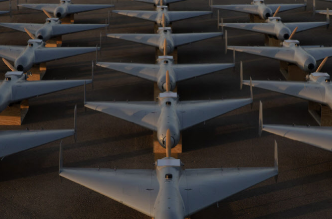 미국은 지난 2월 28일 이란전쟁 개전 후 이란제 샤헤드 무인기(드론)을 역설계한 자폭용 드론 ‘루카스’(사진)를 최초로 실전에 투입했다. 미 중부사령부 제공