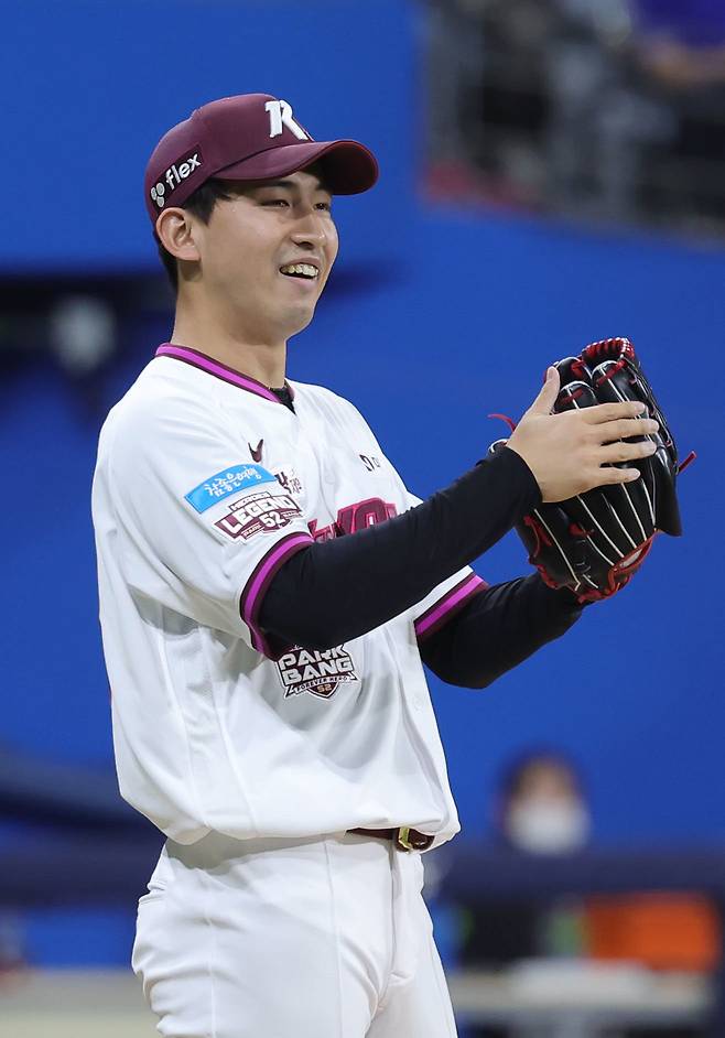 생애 처음 마무리투수를 맡은 키움 아시아쿼터 카나쿠보 유토는 강력한 구위를 앞세워 든든하게 뒷문을 지키고 있다. 뉴시스