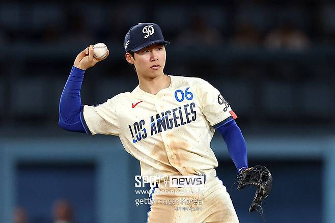 ▲ 수비하는 김혜성.