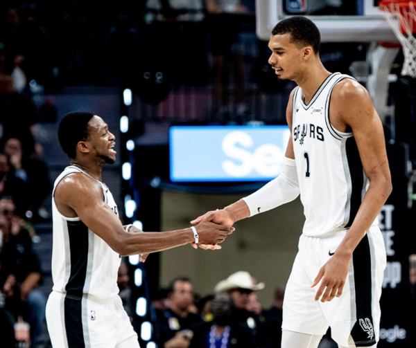 샌안토니오가 2라운드에 진출했다(사진=샌안토니오 스퍼스 SNS)