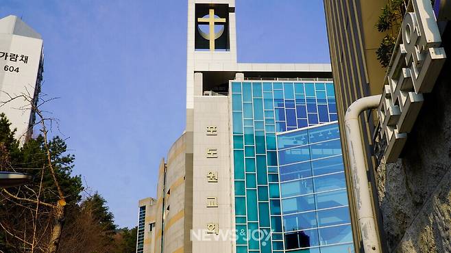 고사모가 성명을 내고 부산서부노회가 김문훈 목사 원로 추대안을 기각해야 한다고 주장했다. 뉴스앤조이 안디도