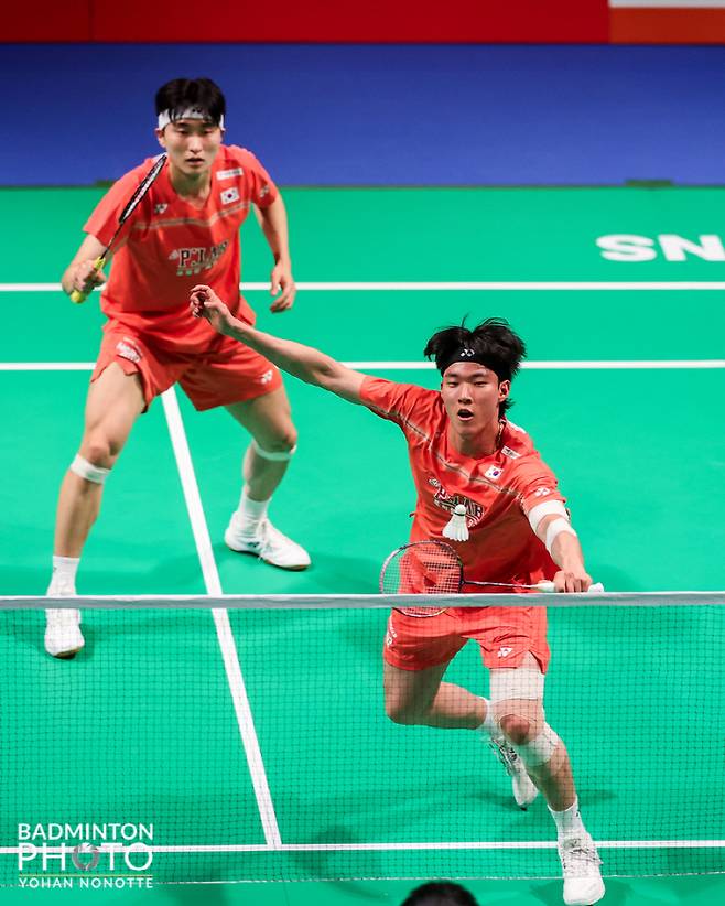 김원호(뒤)-조송현 조. 사진제공=대한배드민턴협회