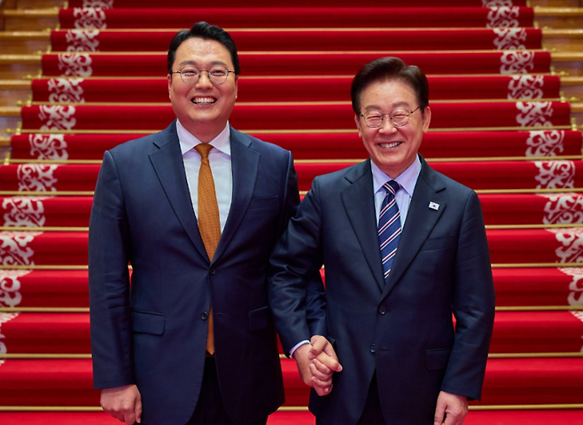 이재명 대통령이 오늘(29일) 청와대 오찬 후 천하람 개혁신당 원내대표와 촬영한 사진 (사진, 천하람 원내대표 SNS)