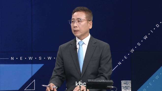 ▲ 28일 KBC '뉴스와이드'에 출연한 이종욱 진보당 전남광주통합특별시장 후보&nbsp;