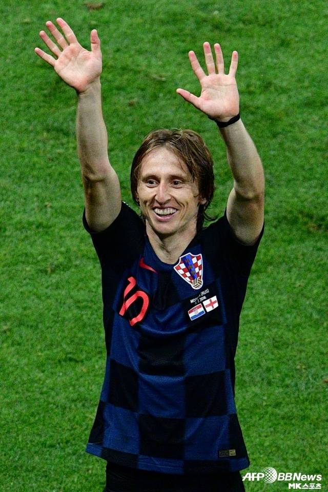 이제는 5번째 월드컵을 바라보는 모드리치다. 2006 독일월드컵 이후 2010 남아공월드컵을 제외하면 카타르월드컵까지 총 4차례 출전했다. 모드리치는 러시아월드컵에서 준우승을 달성, 1998 프랑스월드컵 3위를 넘어 크로아티아의 최고 성적을 이끌었다. 카타르월드컵에서도 3위에 오르며 영광의 순간을 함께했다. 사진=AFPBBNews=News1