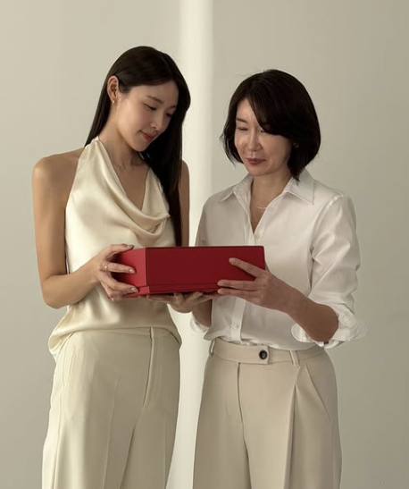최미나수 인스타그램 캡처.