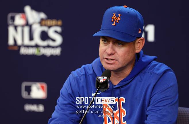 ▲ 카를로스 멘도사 감독