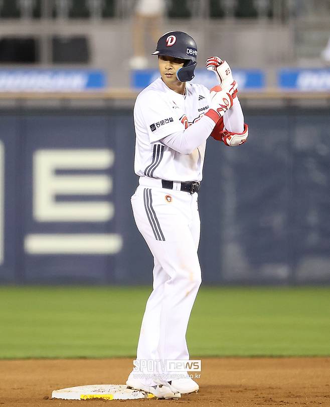 ▲ 강승호.&nbsp;두산 베어스는 29일 강승호, 임종성, 손아섭을 2군으로 보내고 오명진, 안재석, 최주형을 콜업했다. 강승호는 2군 퓨처스리그에서 타격감을 끌어올릴 예정이다. ⓒ곽혜미 기자