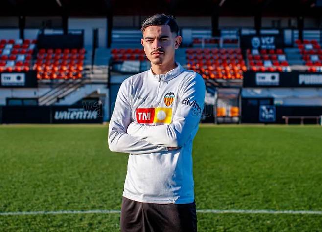 마이삼 베나마. /사진=발렌시아 공식 SNS 갈무리