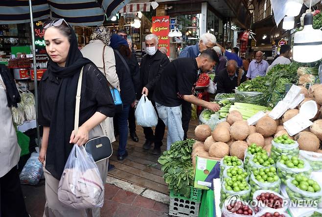이란 테헤란의 타즈리시 시장 [EPA 연합뉴스 자료사진 재판매 및 DB 금지]