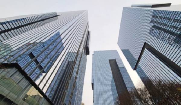 삼성전자가 창사 이래 최대 규모의 총파업 위기에 직면한 가운데, 이를 둘러싼 노사정의 갈등이 단순 임금 협상을 넘어 ‘기업 이익의 본질’에 대한 이념 논쟁으로 번지고 있다. 사진은 서울 서초동에 위치한 삼성전자 사옥. /사진=미디어펜 김상문 기자