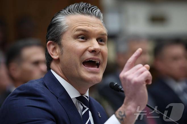 피트 헤그세스 미국 국방장관이 29일(현지시간) 열린 미 하원 군사위원회의 회계연도 2027 국방예산 청문회에서 발언하고 있다. 2026.04.29. ⓒ AFP=뉴스1