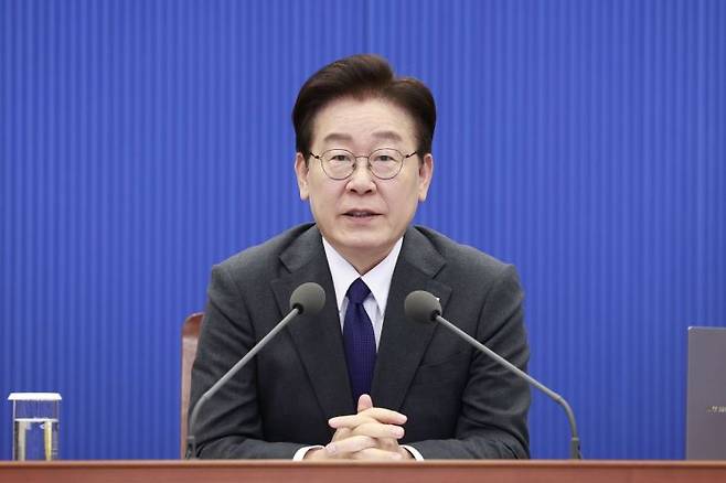 이재명 대통령이 30일 청와대에서 열린 수석보좌관회의에서 발언하고 있다. 2026.4.30 연합뉴스