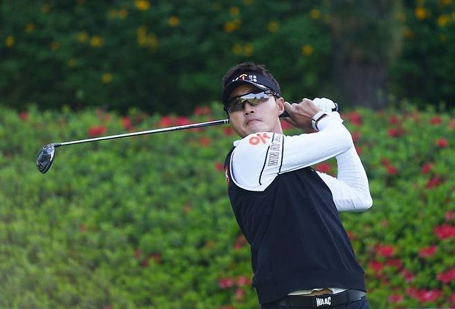 [서울=뉴시스] 제45회 GS칼텍스 매경오픈 첫날 단독 선두에 오른 이태희. (사진=대회 조직위원회 제공) 2026.04.30. *재판매 및 DB 금지