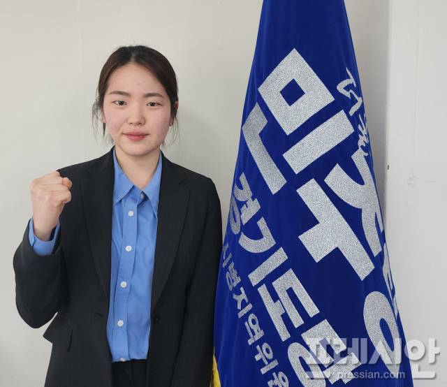 ▲<프레시안>과 인터뷰 중인 서인하 더불어민주당 청년 비례대표 경선 후보. ⓒ프레시안(전승표)