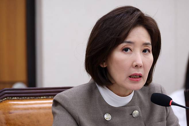 나경원 국민의힘 의원이 3월17일 국회에서 열린 법제사법위원회 법안심사1소위원회에서 의사진행 발언을 하고 있다. ⓒ연합뉴스