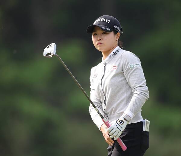 2026년 한국여자프로골프(KLPGA) 투어 신설 대회인 제1회 DB 위민스 챔피언십에 출전한 고지원 프로가 2라운드에서 경기하는 모습이다. 사진제공=KLPGA (사진을 무단으로 사용하지 마십시오.)