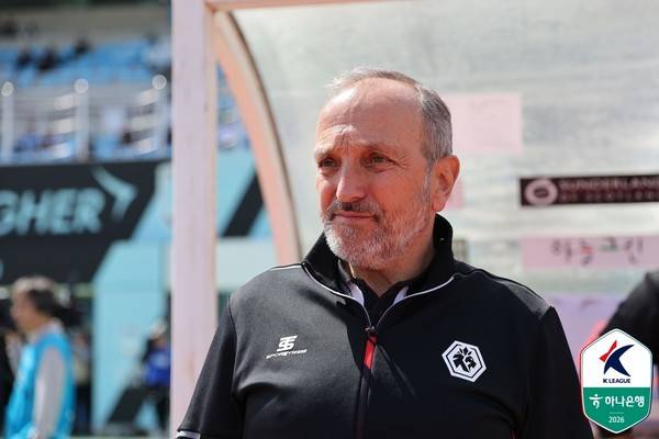 루이 퀸타 충북청주FC 감독. 한국프로축구연맹 제공