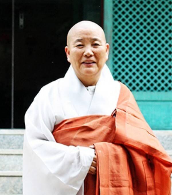 임허사 주지 철우 스님.