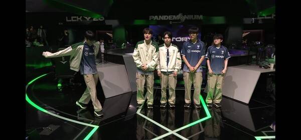 3일 오후 서울 종로구 치지직 롤파크에서 열린 '2026 리그 오브 레전드 챔피언스 코리아(LCK)' 정규 시즌 1라운드 경기 2세트, 한진 브리온이 KT 롤스터를 세트 스코어 2대0으로 완파했다. (BRO & KT=2:0). /사진=네이버 치지직 라이브영상 캡처
