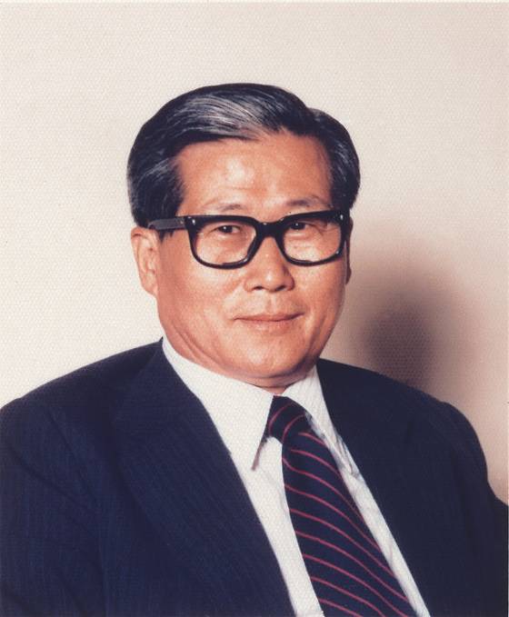 정주영 회장의 바로 아래 동생인 고(故) 정인영 한라그룹 창업회장. 부침을 겪으면서도 그룹을 재건해 '재계의 부도옹'이란 별명을 얻었다. 사진 한라그룹