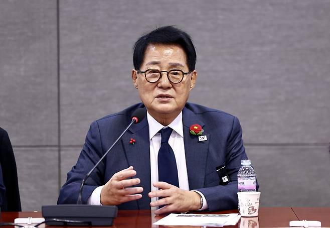 더불어민주당 박지원 의원이 지난 1월27일 서울 여의도 국회 의원회관에서 열린 북한이탈주민특별위원회 출범식에서 발언하고 있다. 뉴시스