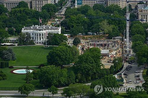 백악관의 연회장 건설 현장  [로이터=연합뉴스 자료사진. 재판매 및 DB금지]