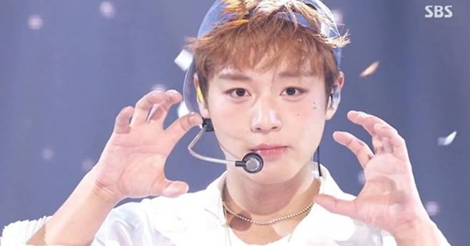 박지훈 음악 방송 무대/ 사진=SBS ‘인기가요’ 방송 화면 캡처