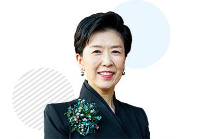 구혜원 푸른그룹 회장. 사진=푸른저축은행 홈페이지 캡처