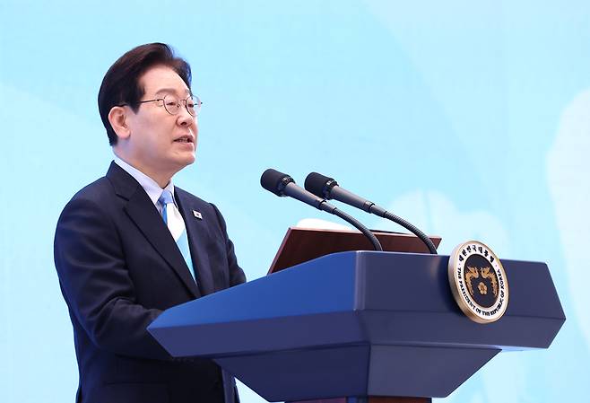▲ 이재명 대통령이 1일 청와대 영빈관에서 열린 노동절 기념식에서 기념사하고 있다. 연합뉴스